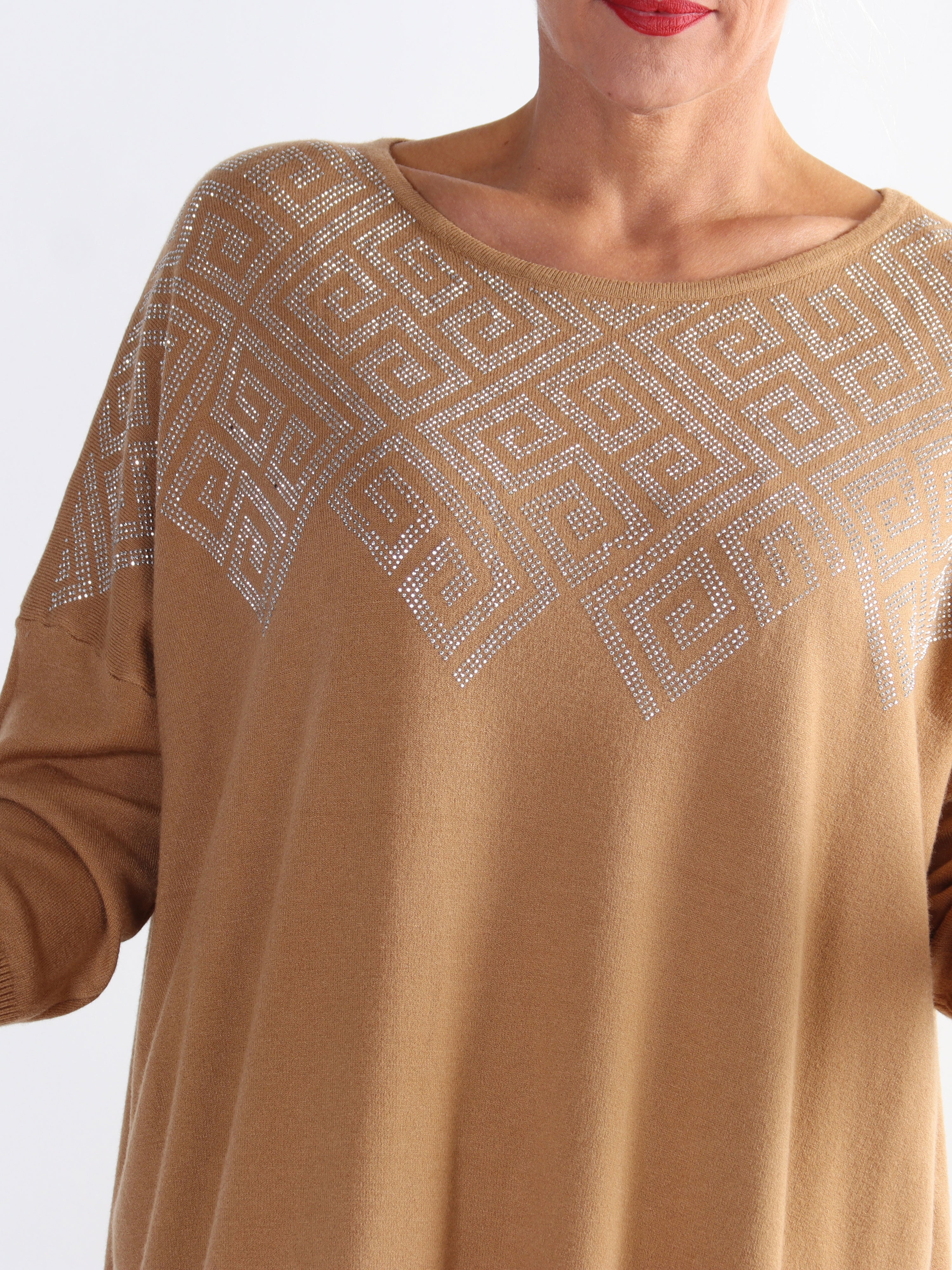 Luna - Mjuk stickad plus size klänning med strass